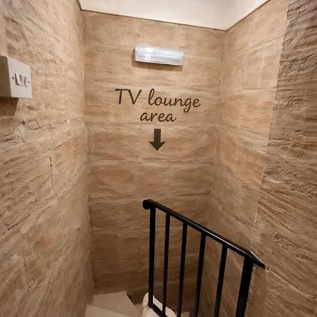 Charming Stone Retreat Walk In Valletta * Il-Furjana